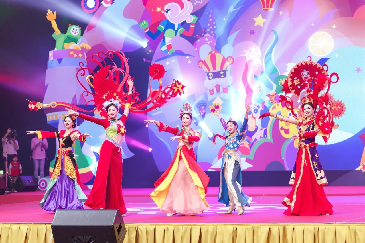 国产三级视频年度粉丝嘉年华